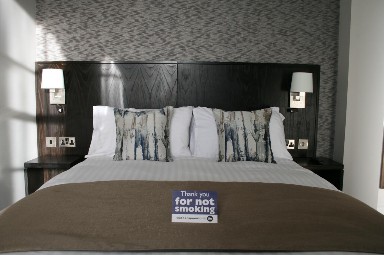 The Yarborough Hotel Wetherspoon Grimsby Exteriör bild